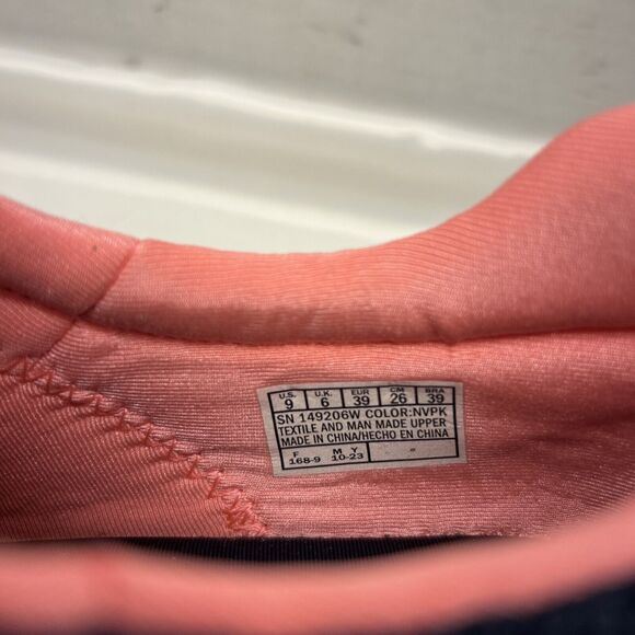 Skechers Summits Cool Classic Slip-On Sneaker Women Sz 9 Wide Fit Navy Pink NEW - Picture 5 of 9